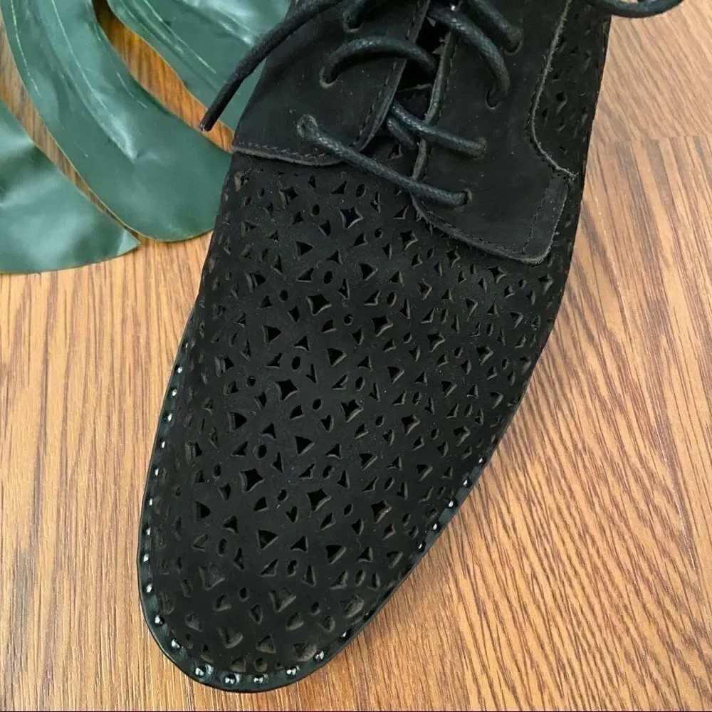 NEW Vince Camuto Lesta Perforated Derby Oxfords
